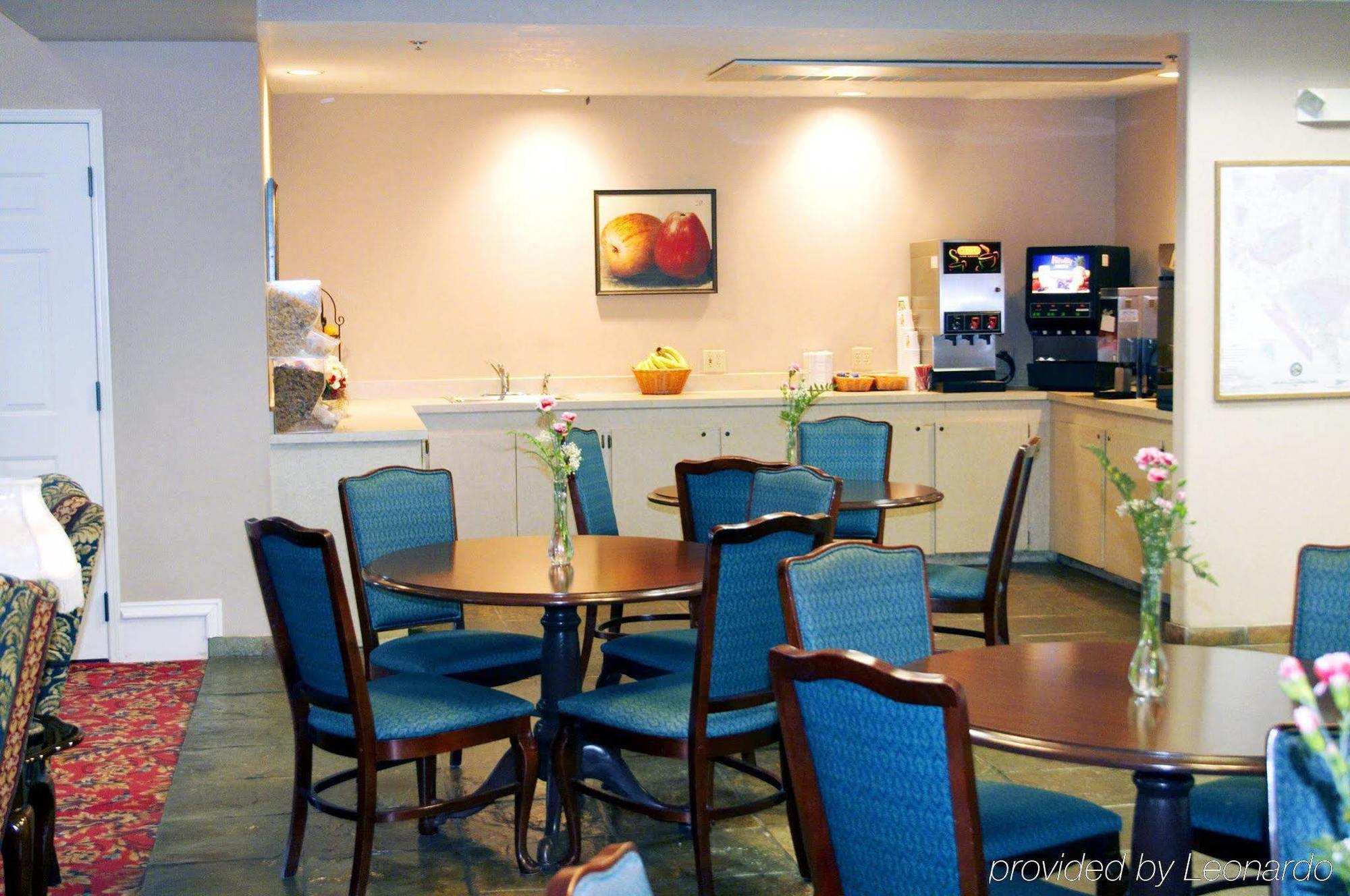 Surestay Hotel By Best Western Eureka Restoran gambar